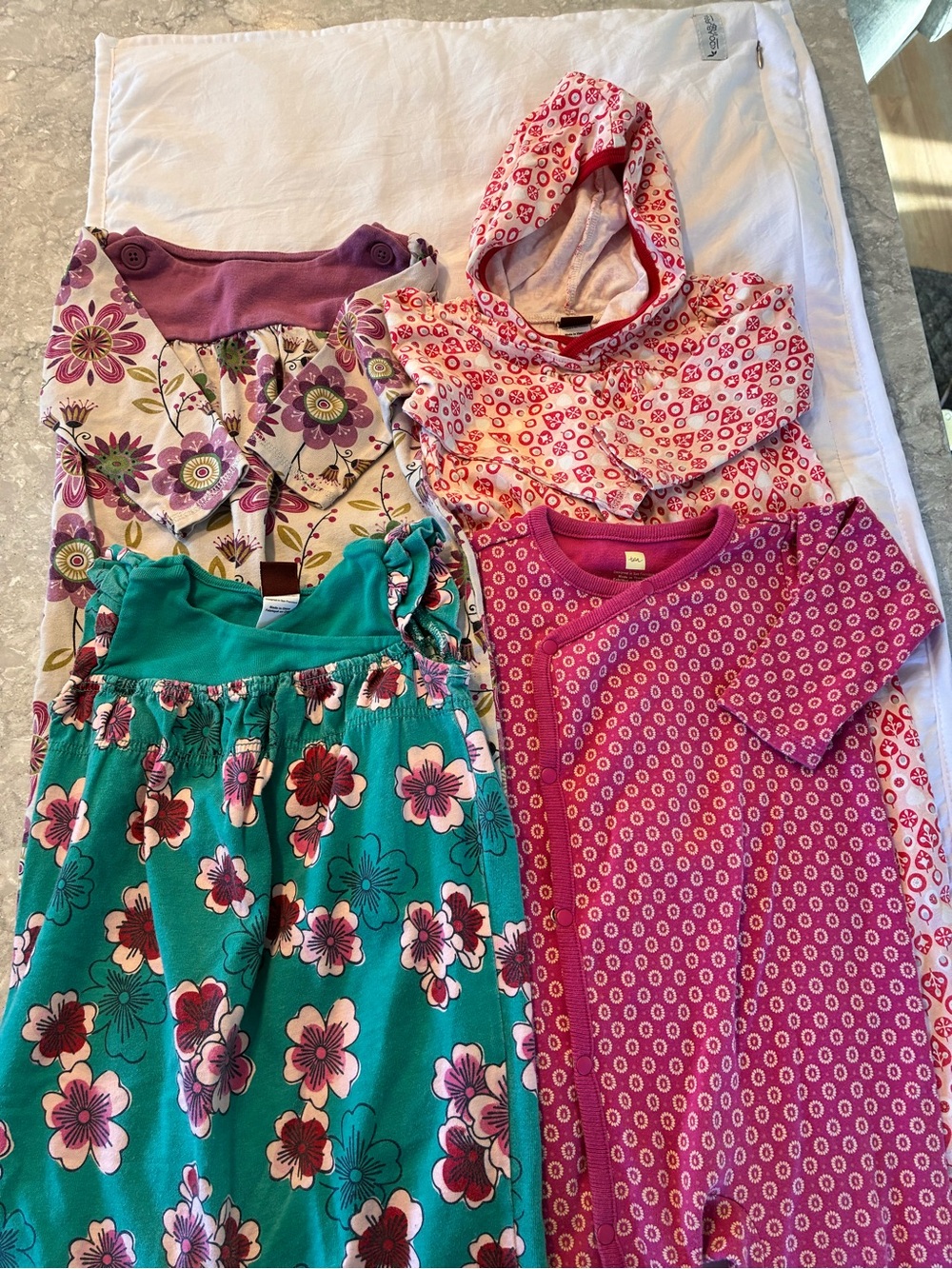 Tea Collection 4 piece lot girls infant romper 6-12 Bodysuit Set